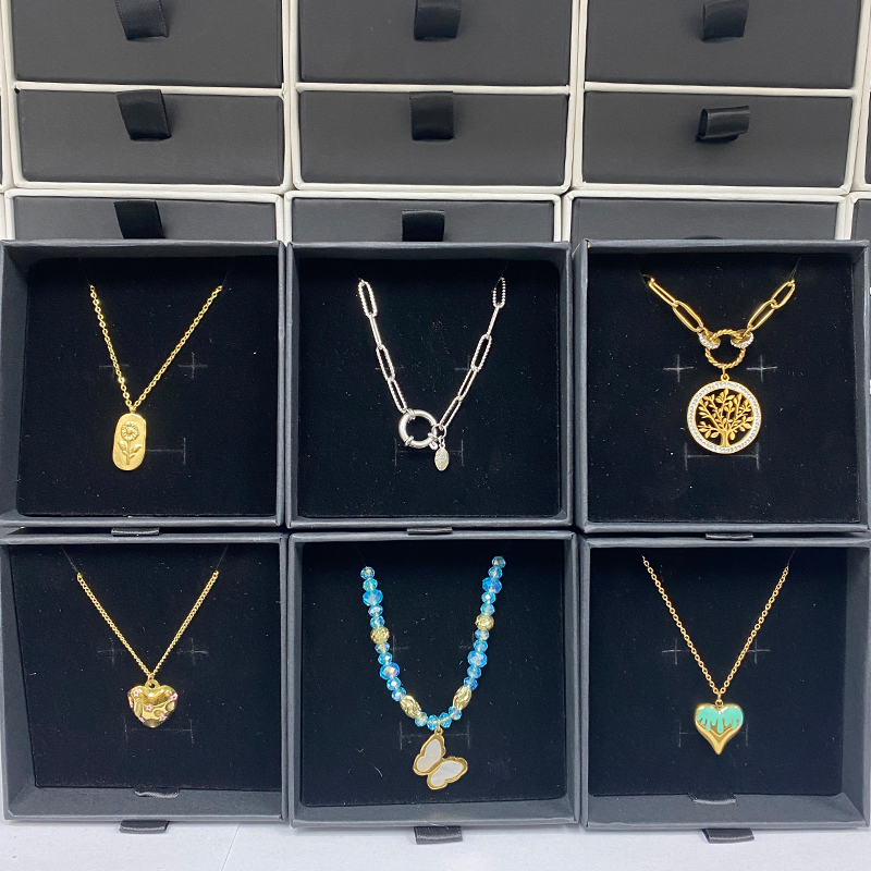 Jewelry necklace, braclet, earrings wholsale pricer link:【pay first then pick items on live】 - Image 2