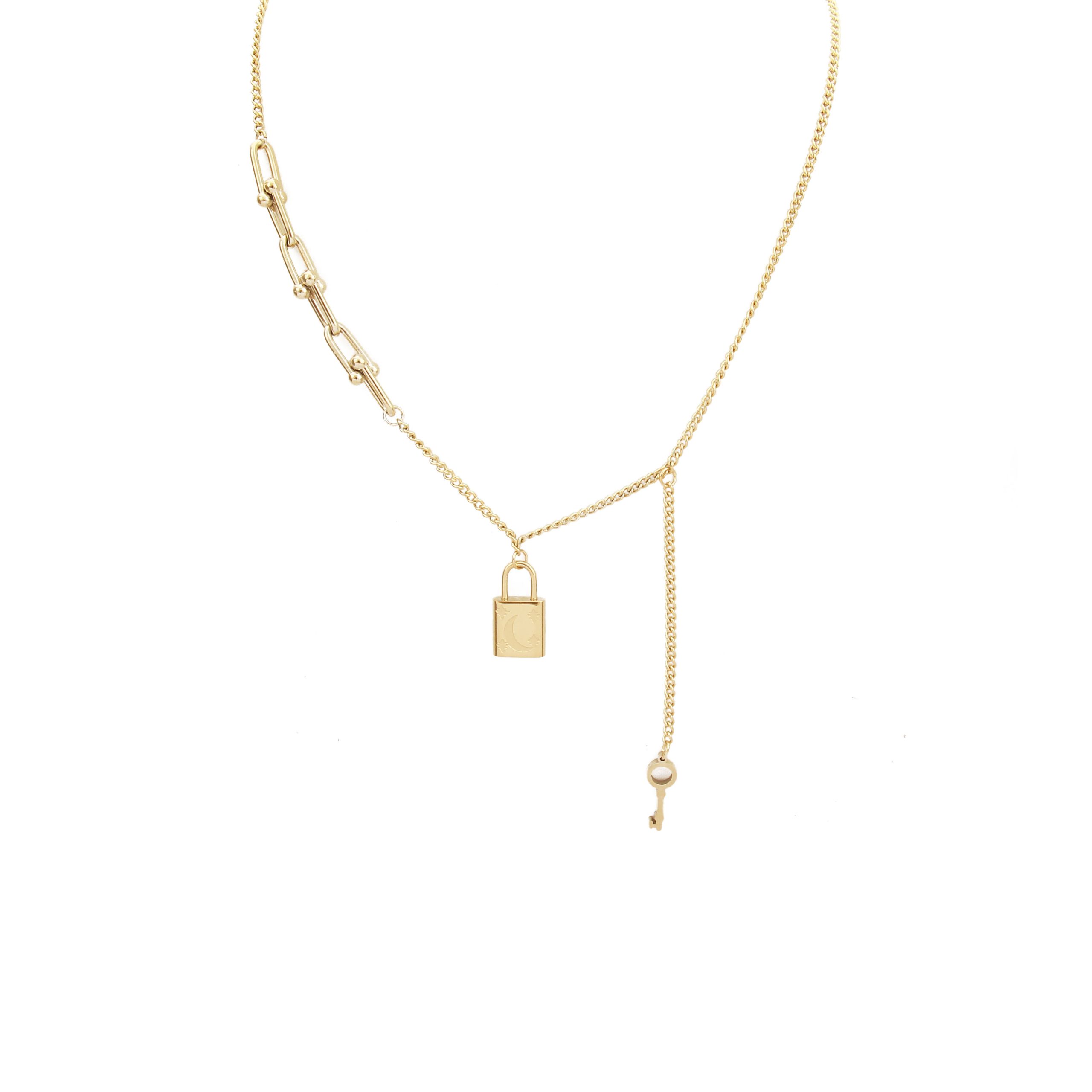 N016:Lock Pendant Stainless Steel Necklace For Women And Men, Color Not Fade, Waterproof