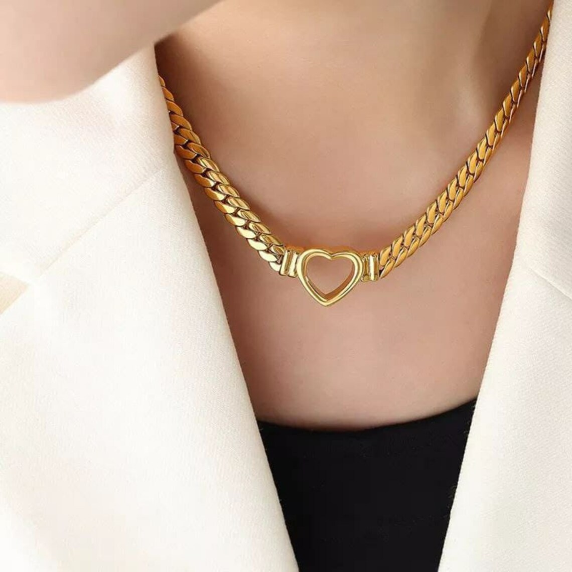 N024:Heart Shaped Titanium Steel Necklace For Women And Men, Color Not Fade, Waterproof - Image 2
